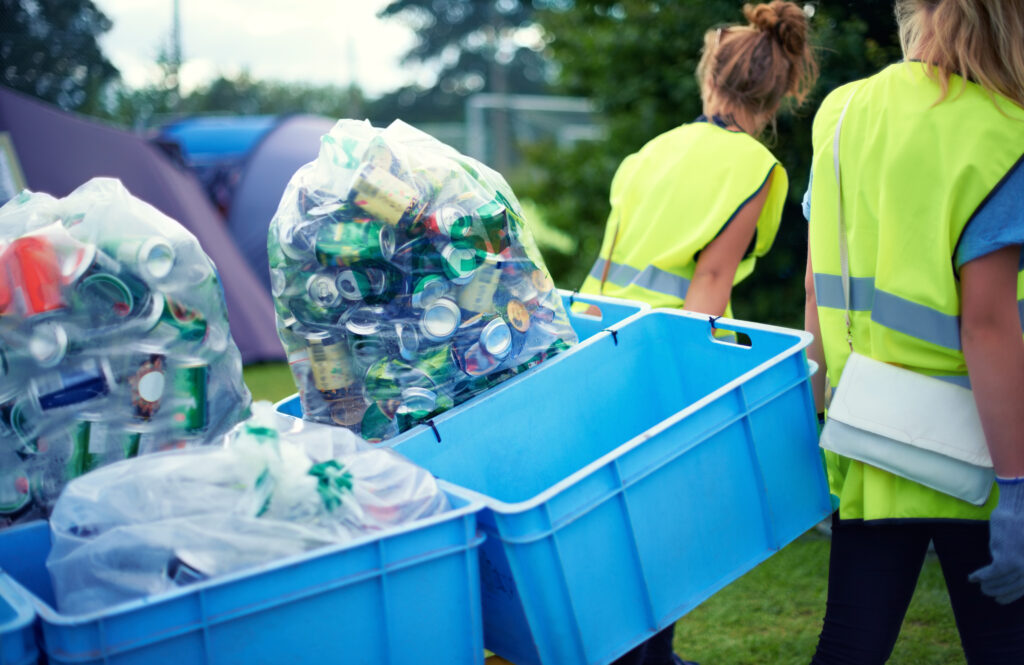 Reusable and Disposable Containers